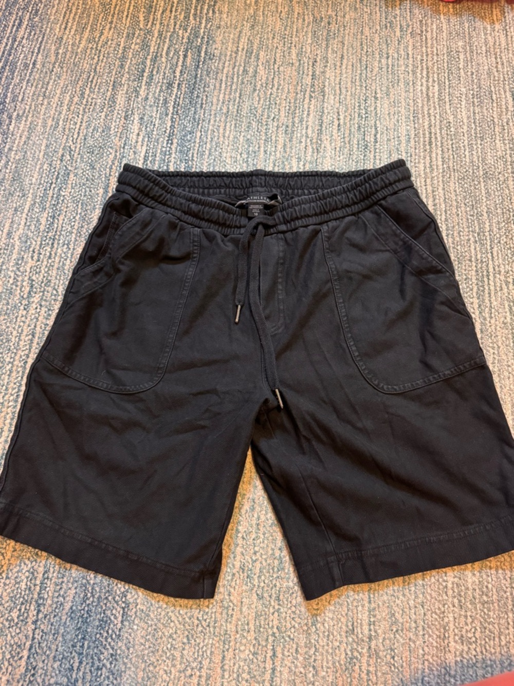 Athleta black Bermuda short size 10